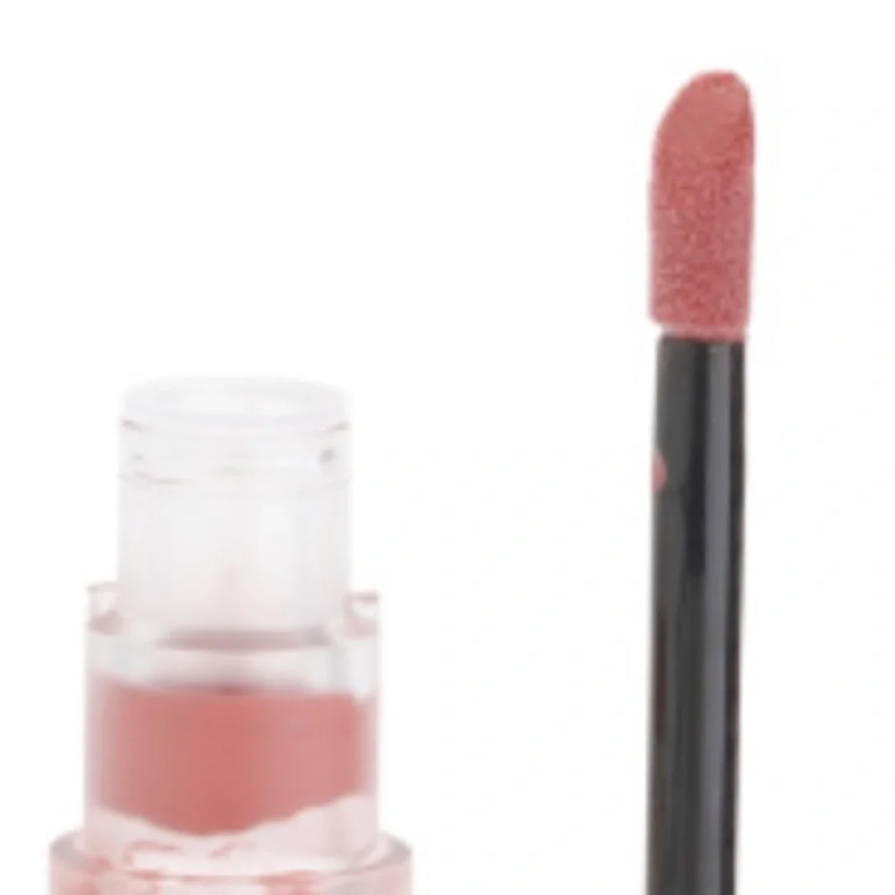 NWT GUCCI Transfer Proof Matte Liquid Lipstick Full Size